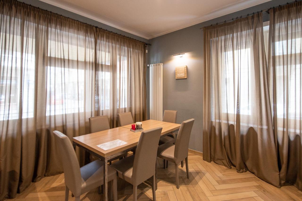Top Living Apartments - Casa Valentino Turijn Buitenkant foto