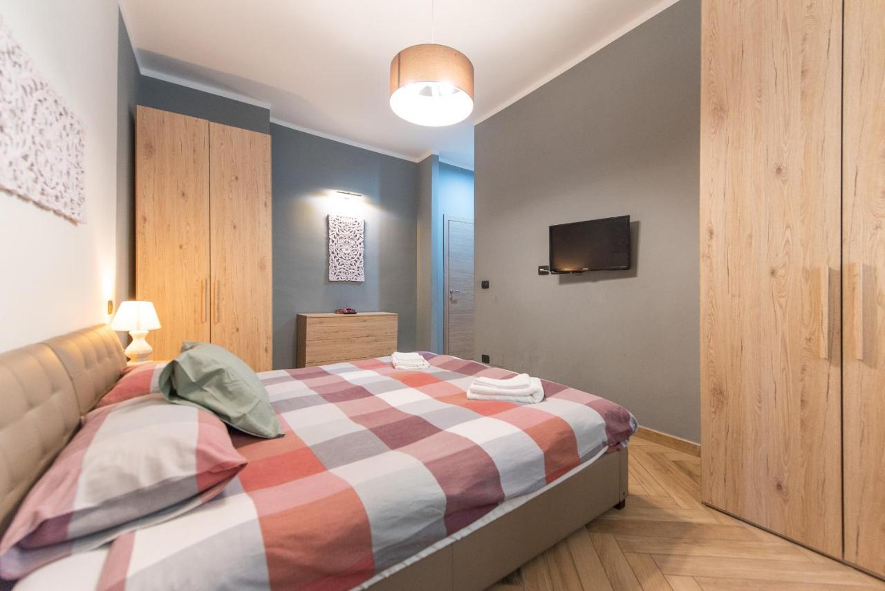 Top Living Apartments - Casa Valentino Turijn Buitenkant foto